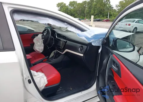 2018 Toyota Corolla Im from USA, damaged, VIN JTNKARJE1JJ565076